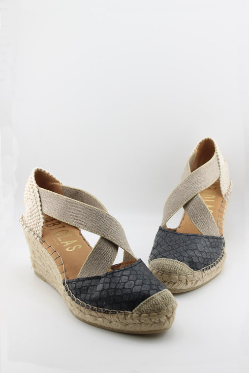 Fabiolas Espadrille Wedge with Crisscross Straps
