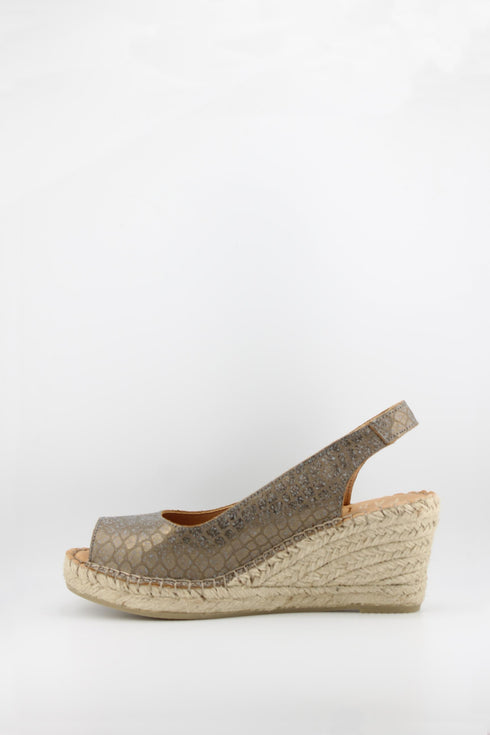 Fabiolas Peep-Toe Slingback Espadrille Wedges