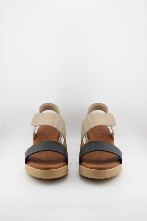 Oh My Sandals Textured Crisscross Strap Platform Sandals