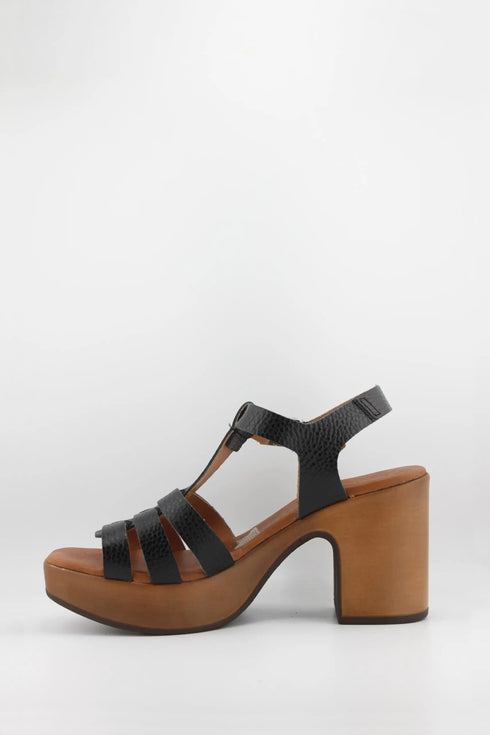 Oh My Sandals Textured Strappy Platform Heel Sandals