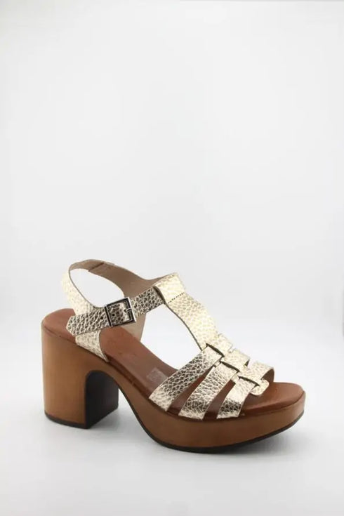 Oh My Sandals Textured Strappy Platform Heel Sandals
