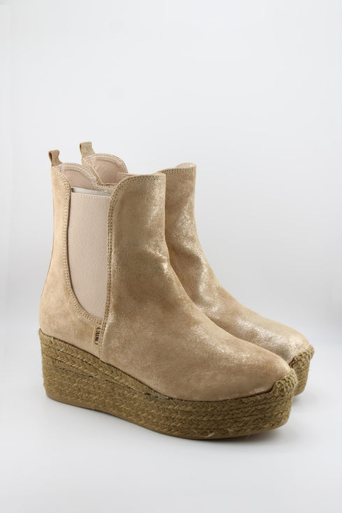 Gaimo Suede Platform Chelsea Ankle Boots