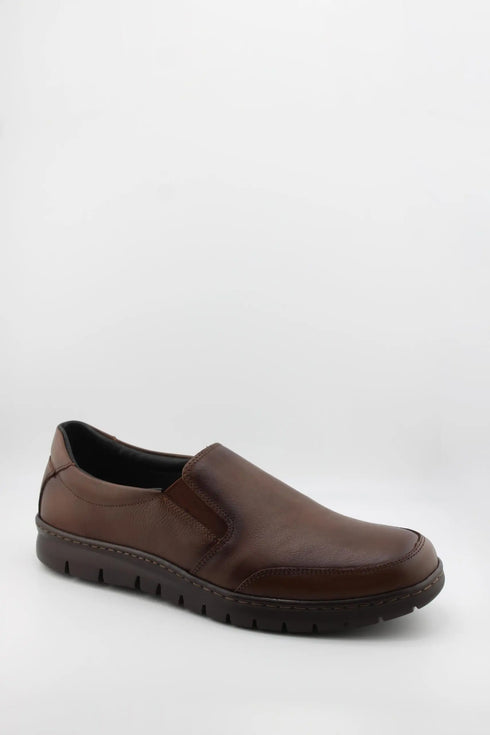Baerchi Men Slip-On Leather Loafers with Stitch Detailing