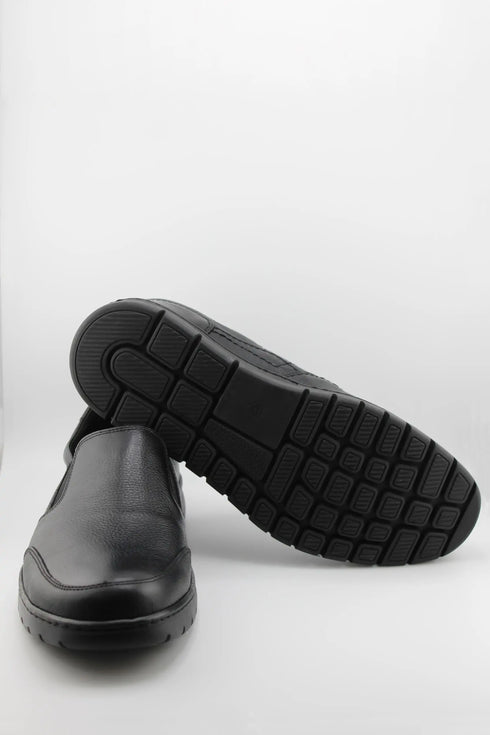 Baerchi Men Slip-On Textured Leather Loafers