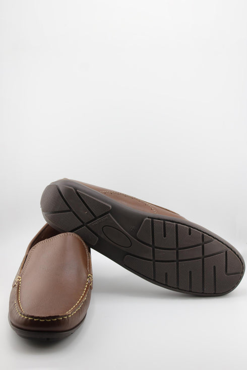 Baerchi Men Slip-On Loafer with Stitch Detail