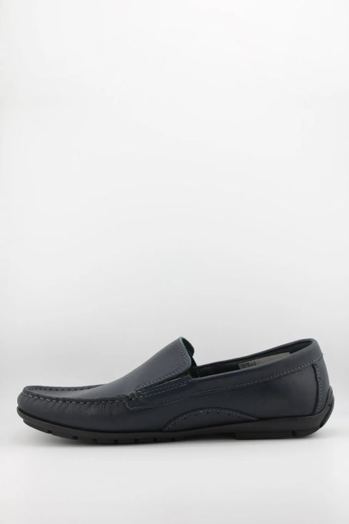 Baerchi Men Slip-On Loafer with Stitch Detail