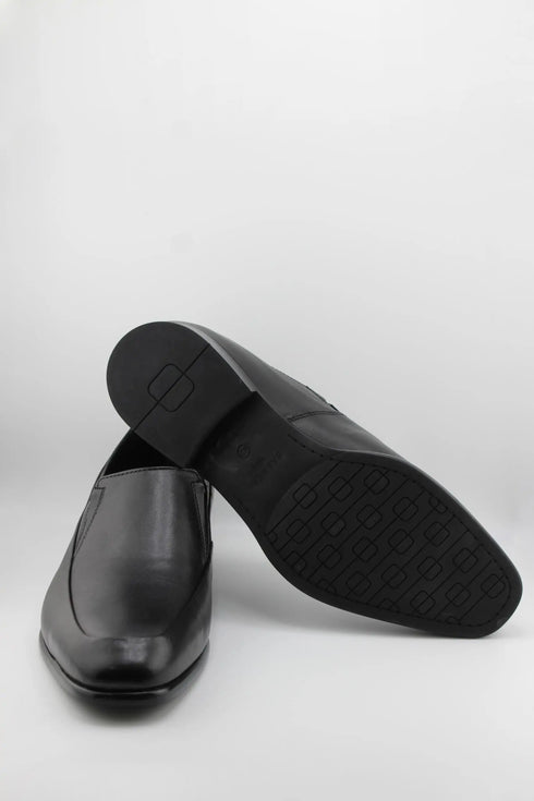 Baerchi Men Polished Leather Slip-On with Subtle Stitching