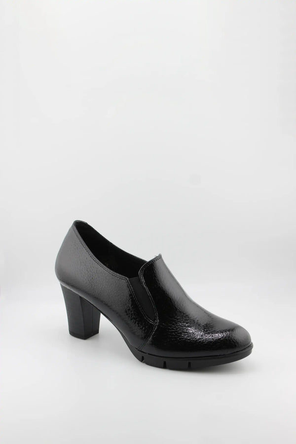 Baerchi Textured Slip-On Block Heel Shoe