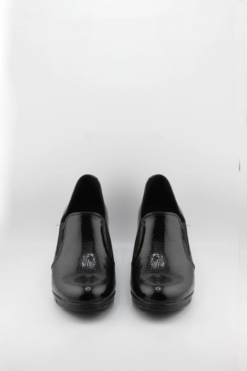 Baerchi Textured Slip-On Block Heel Shoe