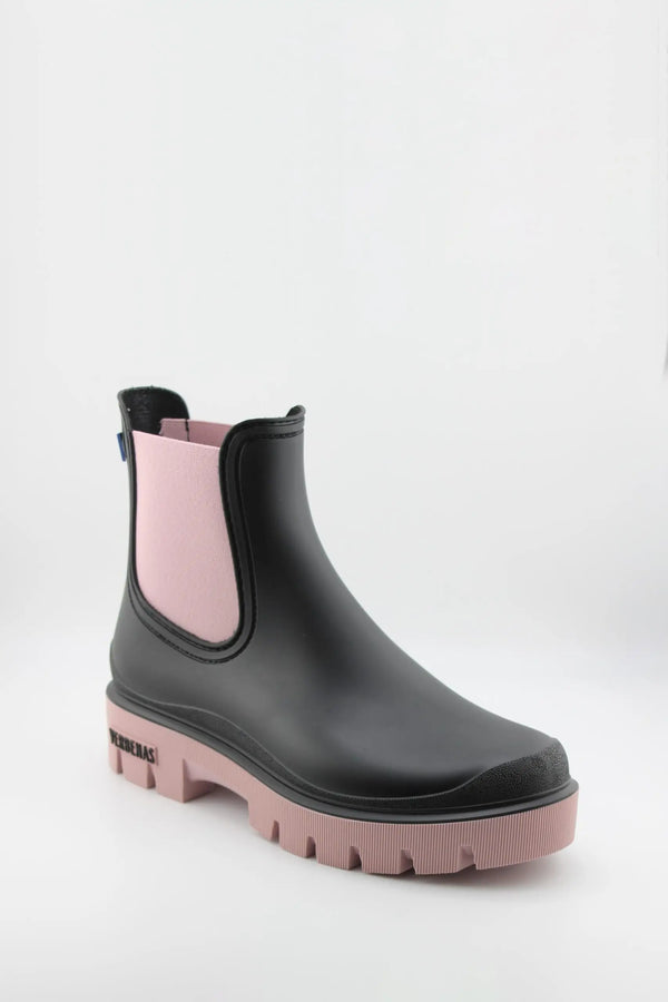Verbenas Rubber Chelsea Ankle Boot with Lug Sole
