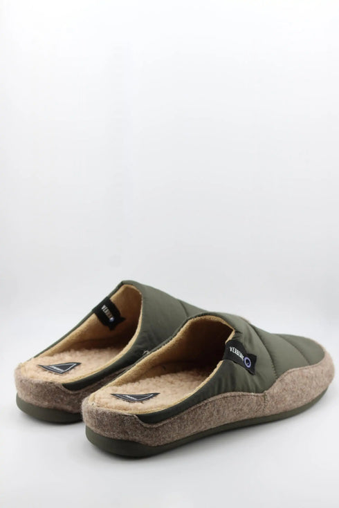 Verbenas Men Quilted Sherpa Lined Slide Slippers