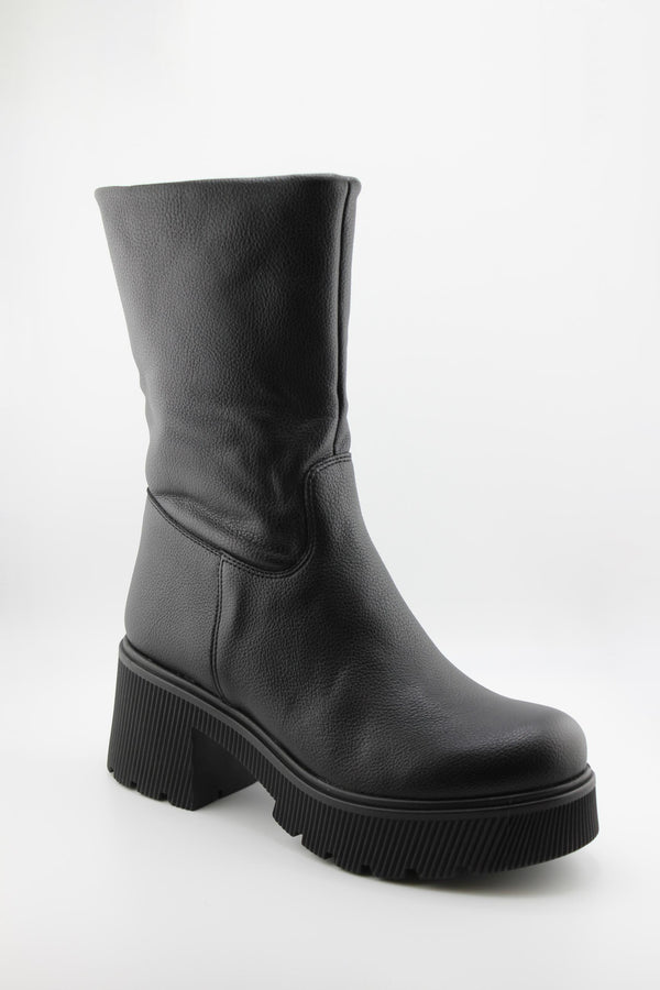 Ragazza Chunky Textured Mid-Calf Boots