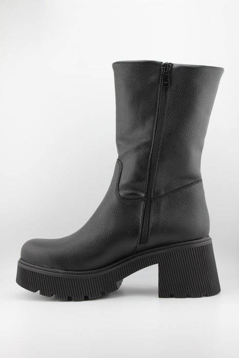 Ragazza Chunky Textured Mid-Calf Boots