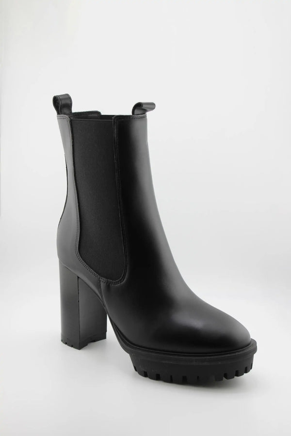 Sante Chunky Heel Leather Ankle Boot