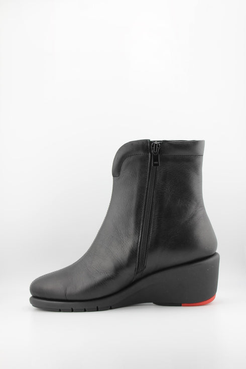 DFC Relax Sleek Leather Ankle Wedge Boots
