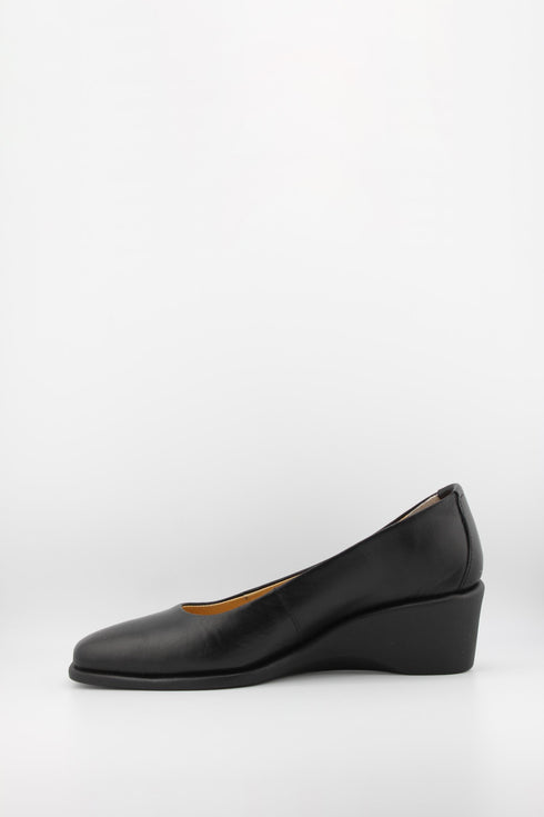 DFC Relax Sleek Leather Wedge Heel Shoes