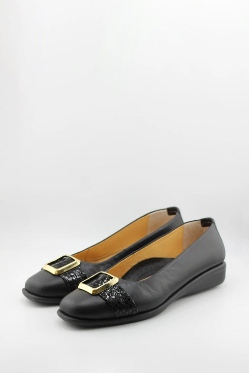 DFC Relax Leather Slip-On Flats with Buckle
