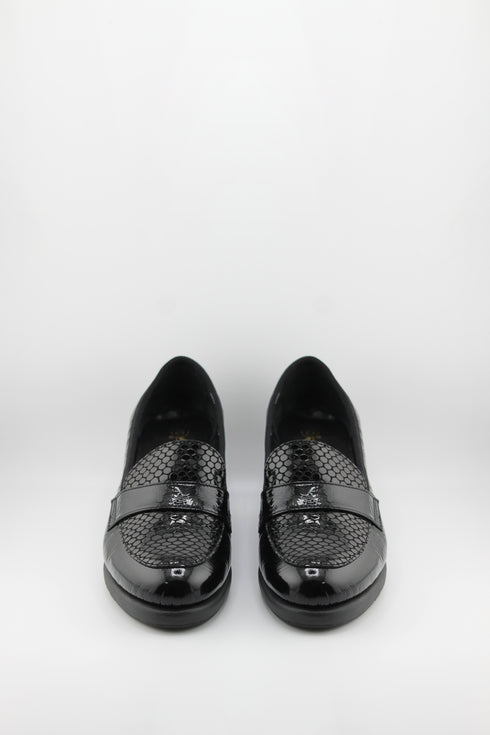 DFC Relax Wedge Loafer with Textured Finish