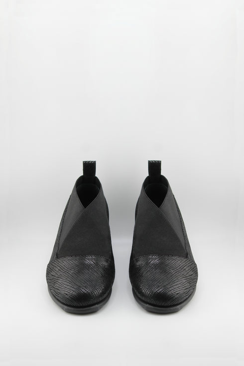 DFC Relax Wedge Slip-On Textured Ankle Boot