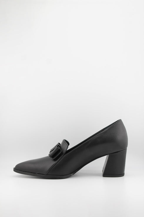 DFC Relax Pointed Toe Heeled Loafers with Bow