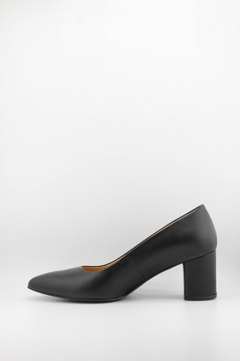 DFC Relax Pointed Toe Block Heel Pumps
