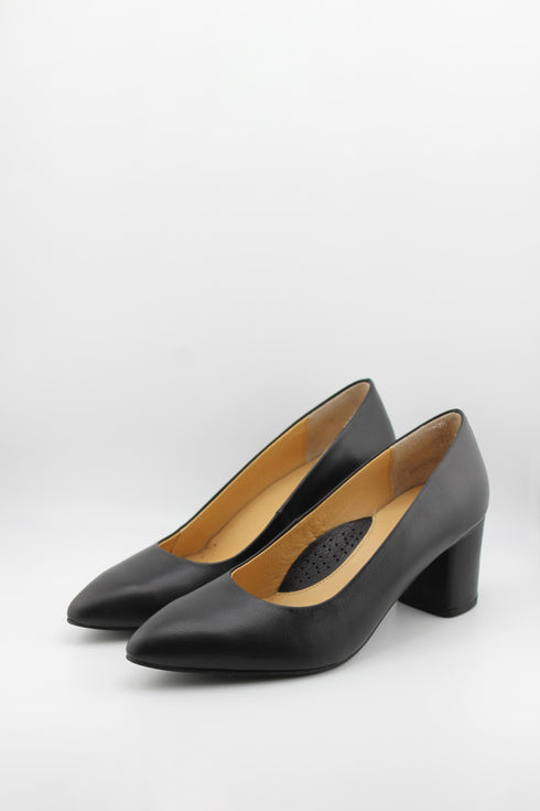 DFC Relax Pointed Toe Block Heel Pumps
