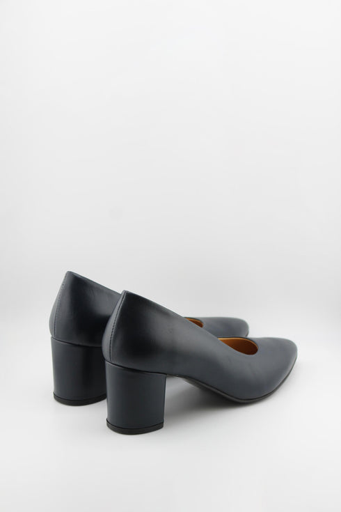 DFC Relax Pointed Toe Block Heel Pumps