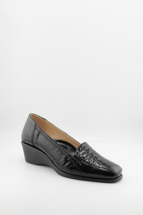 DFC Relax Croc-Embossed Leather Wedge Loafers