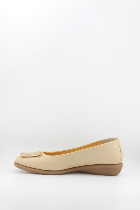 DFC Relax Minimalist Quilted Square-Toe Flats
