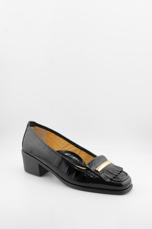 DFC Relax Tasseled Block Heel Loafer