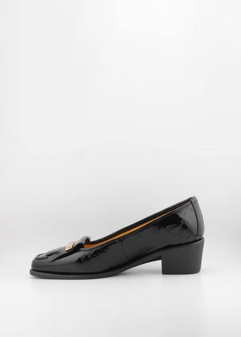 DFC Relax Tasseled Block Heel Loafer