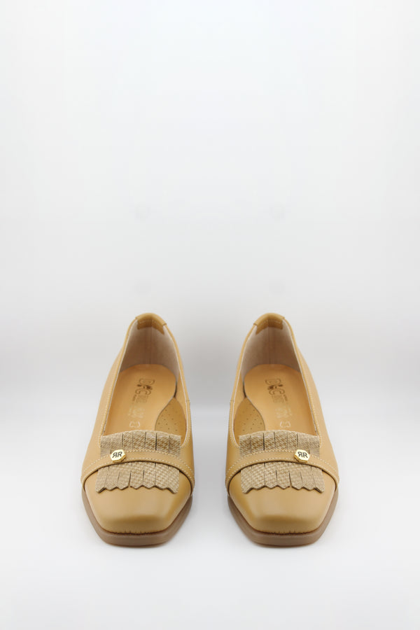 DFC Relax Leather Loafer with Fringed Accent