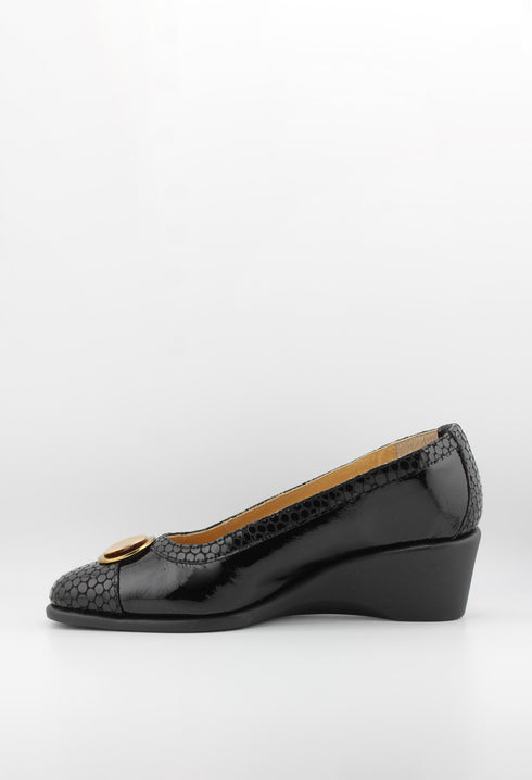 DFC Relax Snake skin Pattern Wedge Loafers with Accent