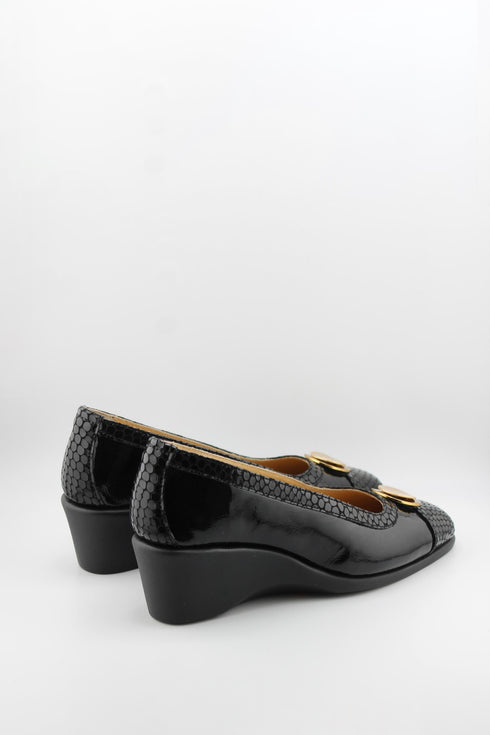 DFC Relax Snake skin Pattern Wedge Loafers with Accent