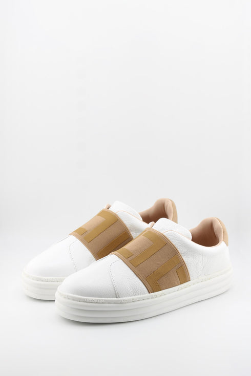 Luz da lua Perforated Slip-On Sneakers with Geometric Trim