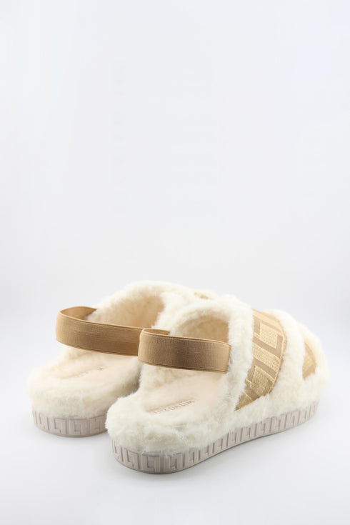Luz da lua Faux Fur Crisscross Platform Sandals