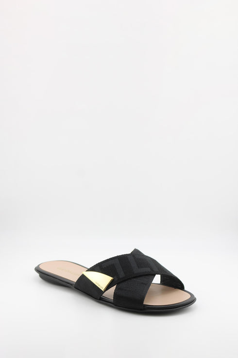 Luz da lua Crisscross Slide Sandal with Metallic Accent