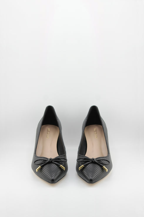Luz da lua Perforated Kitten Heel Bow Pumps