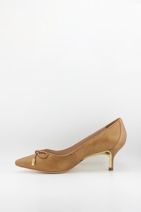 Luz da lua Perforated Kitten Heel Bow Pumps