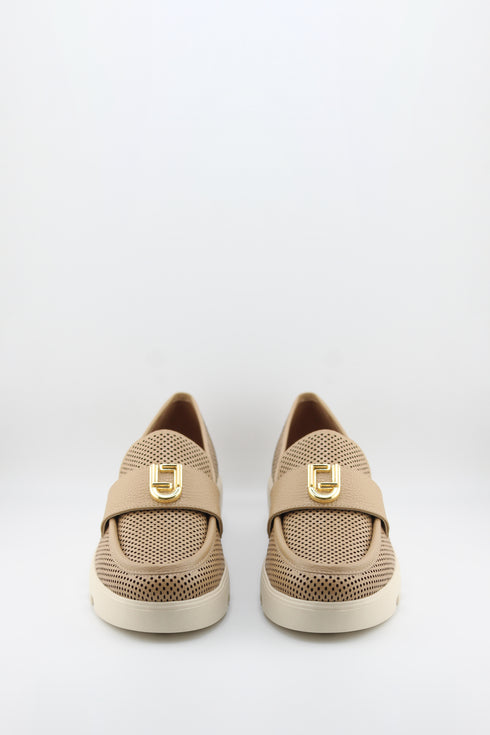 Luz da lua Perforated Chunky Sole Loafer