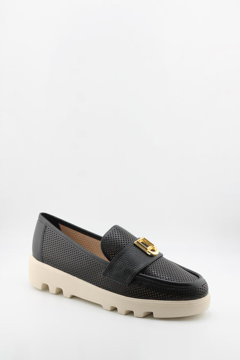 Luz da lua Perforated Chunky Sole Loafer