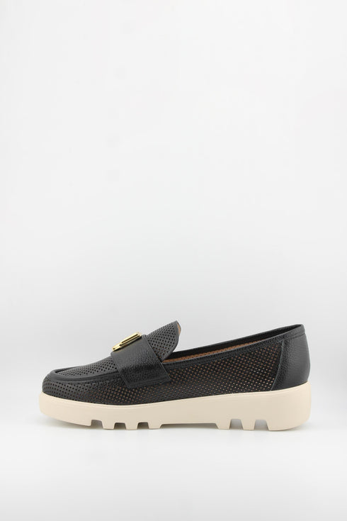 Luz da lua Perforated Chunky Sole Loafer