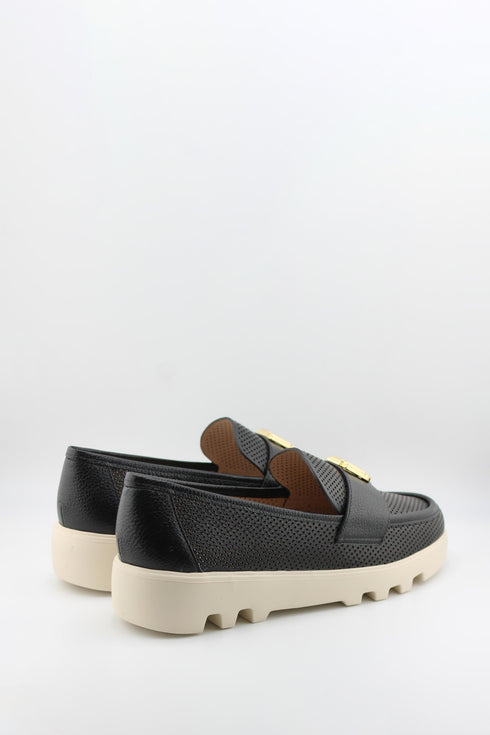 Luz da lua Perforated Chunky Sole Loafer