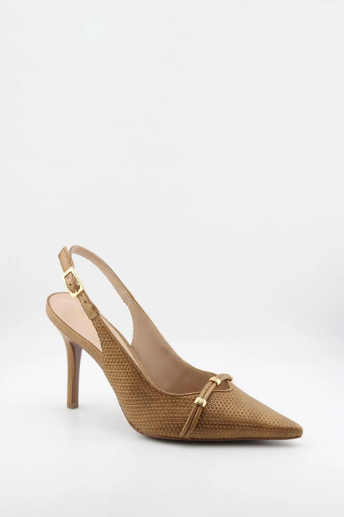 Luz da lua Perforated Slingback Pointed-Toe Pumps
