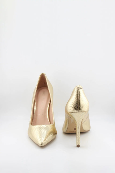 Capelli Rossi Textured Pointed-Toe High Heel Pumps