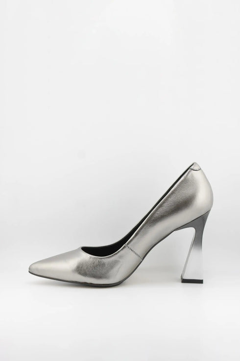 Capelli Rossi Sculpted Heel Pointed Toe Pumps