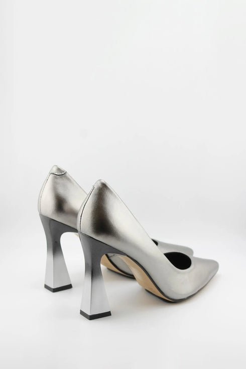 Capelli Rossi Sculpted Heel Pointed Toe Pumps