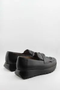 Wonders Chunky Sole Leather Fringe Loafers