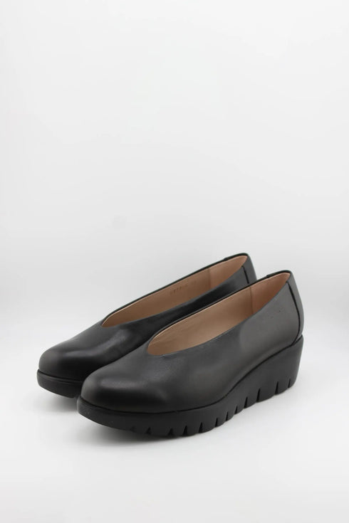 Wonders Orthopedic Slip-On Loafers with Platform