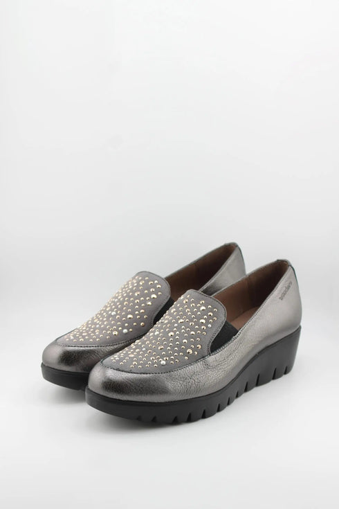 Wonders Studded Wedge Slip-On Loafers